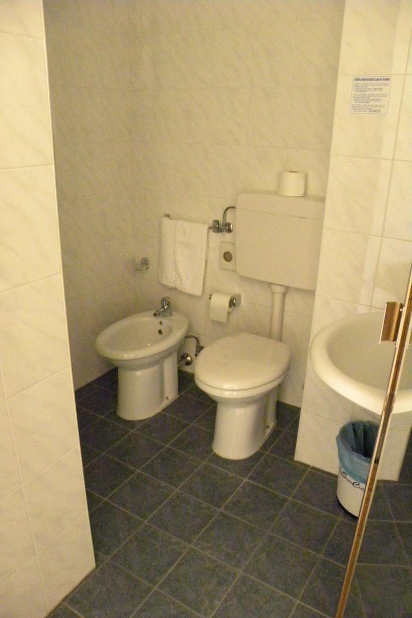 Hotel Santa Cruz Линяно Сабиадоро Екстериор снимка