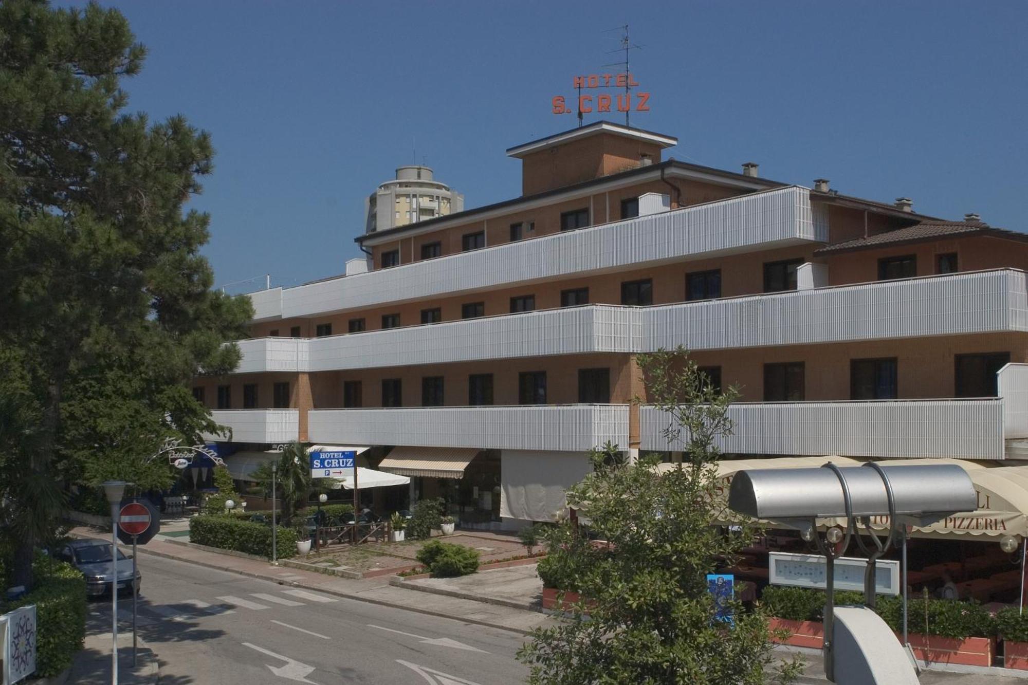 Hotel Santa Cruz Линяно Сабиадоро Екстериор снимка